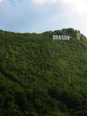 Brasov_hollywood_sign